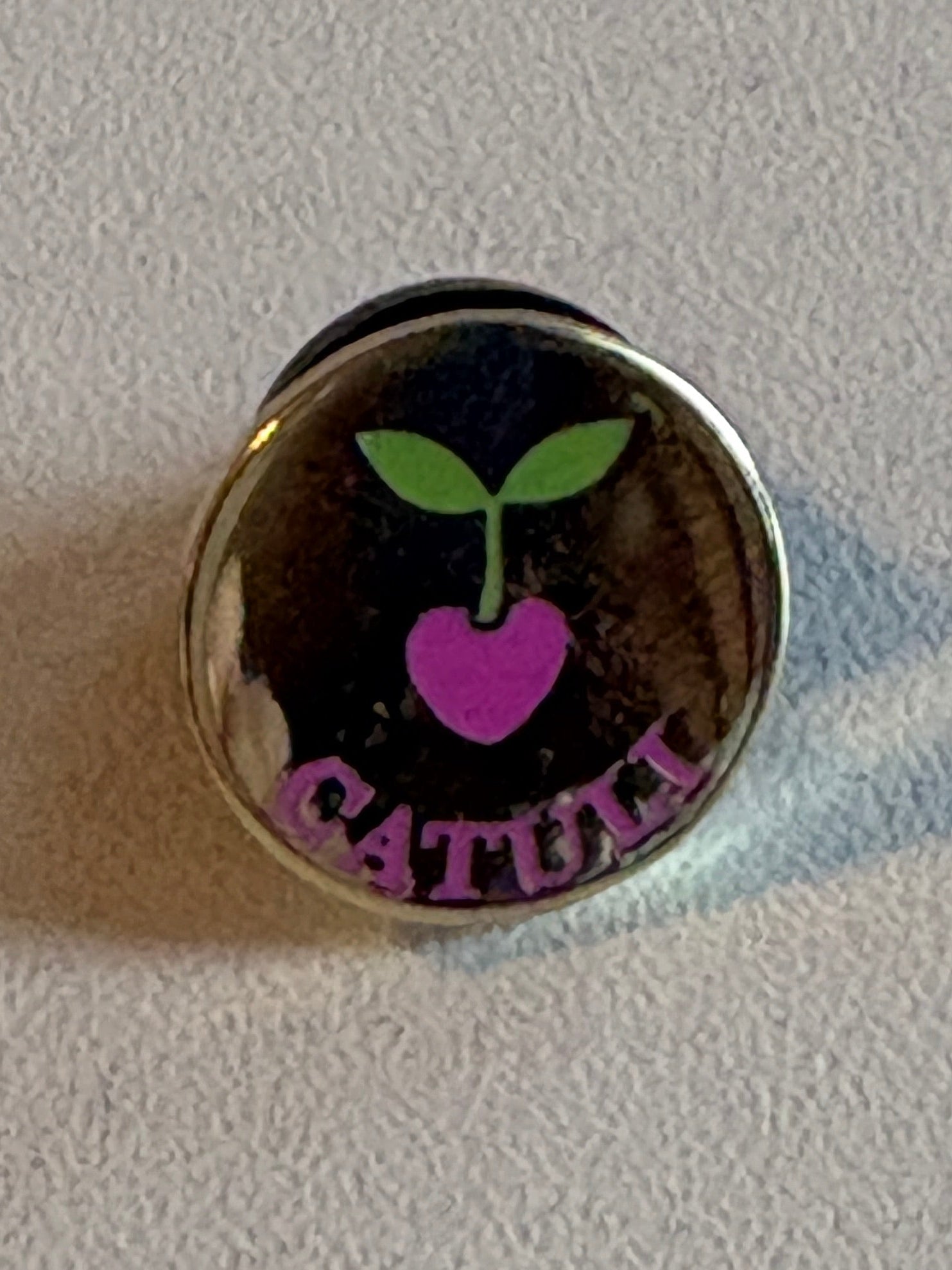 Catuli pin